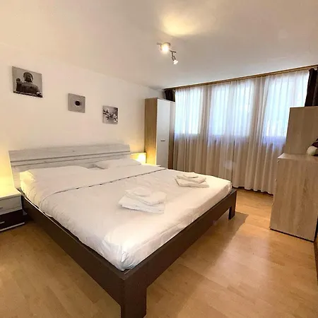 Chalet-etage Mitten Im Dorf *