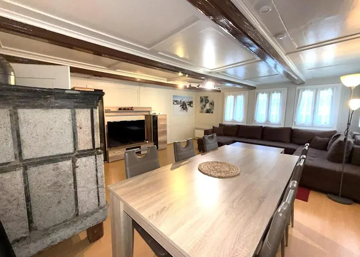 Chalet-etage Mitten Im Dorf Apartamento *